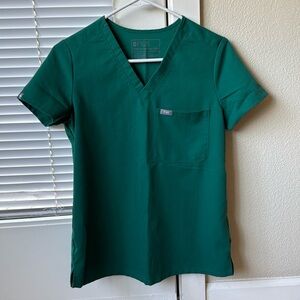 Figs forest green technical collection one pocket scrub top